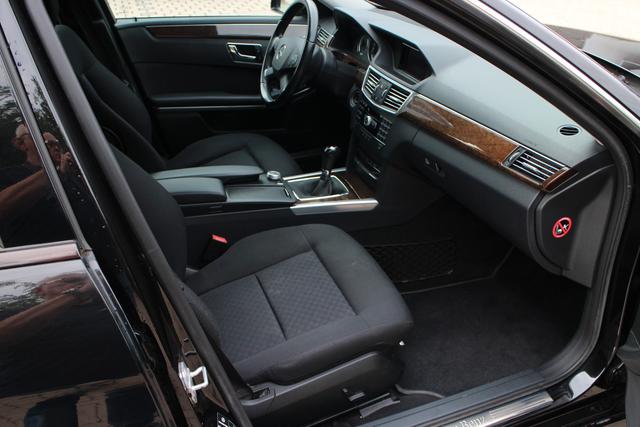 Mercedes-Benz E 200 T-Modell CGI BlueEfficiency – Bild 10