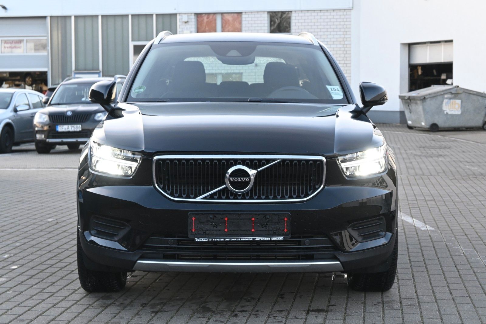 Fahrzeugabbildung Volvo XC40 T3 Benzin Momentum*RFK*FSHZG*