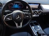 Mercedes-Benz  B 250 , (neues Model, 2.0l), Kamera, Totwinkel - Mercedes-Benz B 250: Von Privat