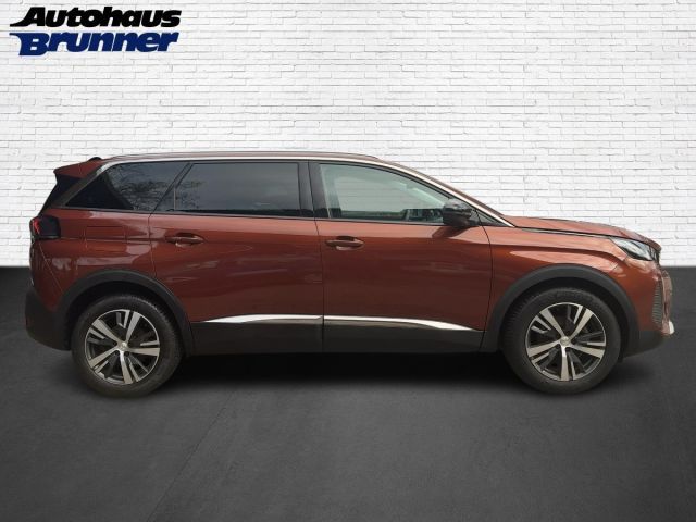 Foto Nummer 4: PEUGEOT 5008