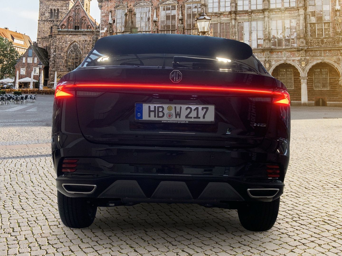 Fahrzeugabbildung MG HS PHEV Luxury Automatik- FINANZIERUNGSANGEBOT!