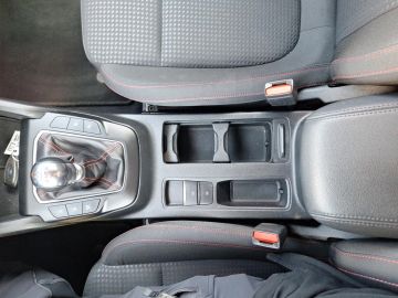 Ford Focus ST-Line 1.0 °LED°Navi°Kamera°SHZ°Keyless°