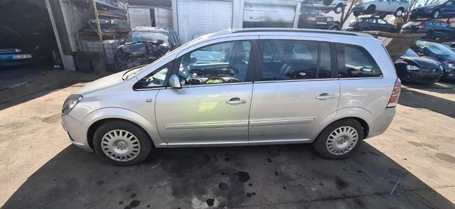 Opel Zafira B Edition,7 Sitzer, Euro4,Rentnerfzg.usw.