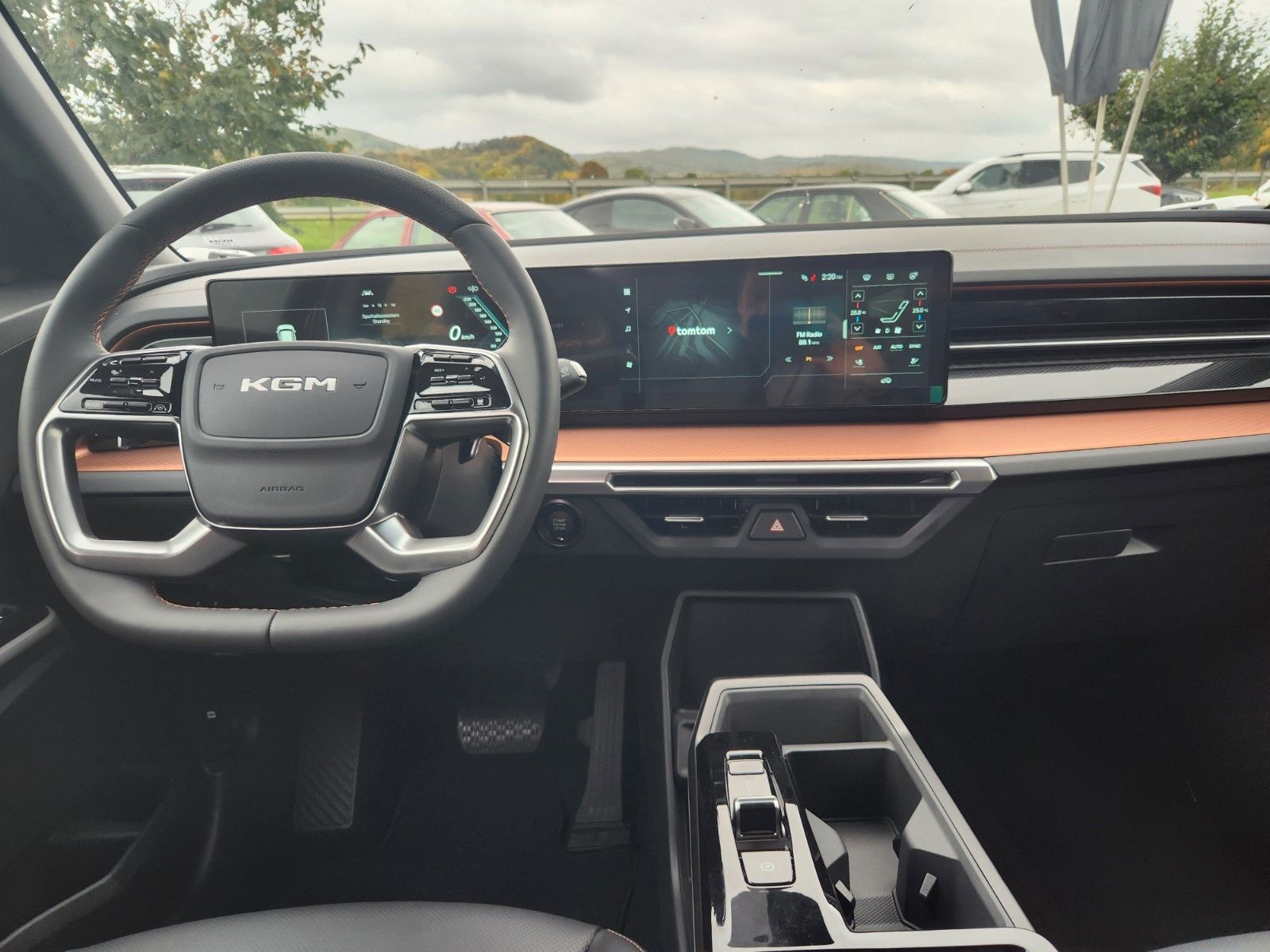 Fahrzeugabbildung KGM Torres Hybrid Essential Automatik 2WD