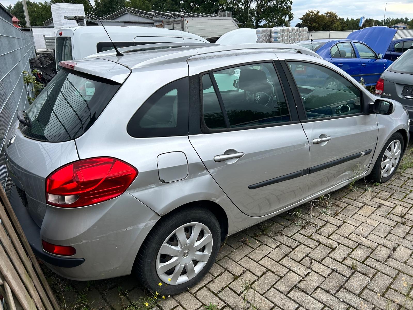 Renault Clio 2008 — photo 10
