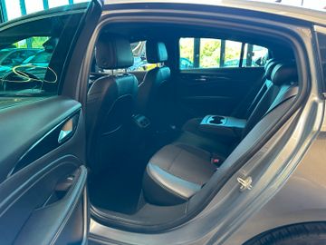 Opel Insignia*LKHZ*2-ZONEN*CARPLAY*TEMPO*PDC*LED
