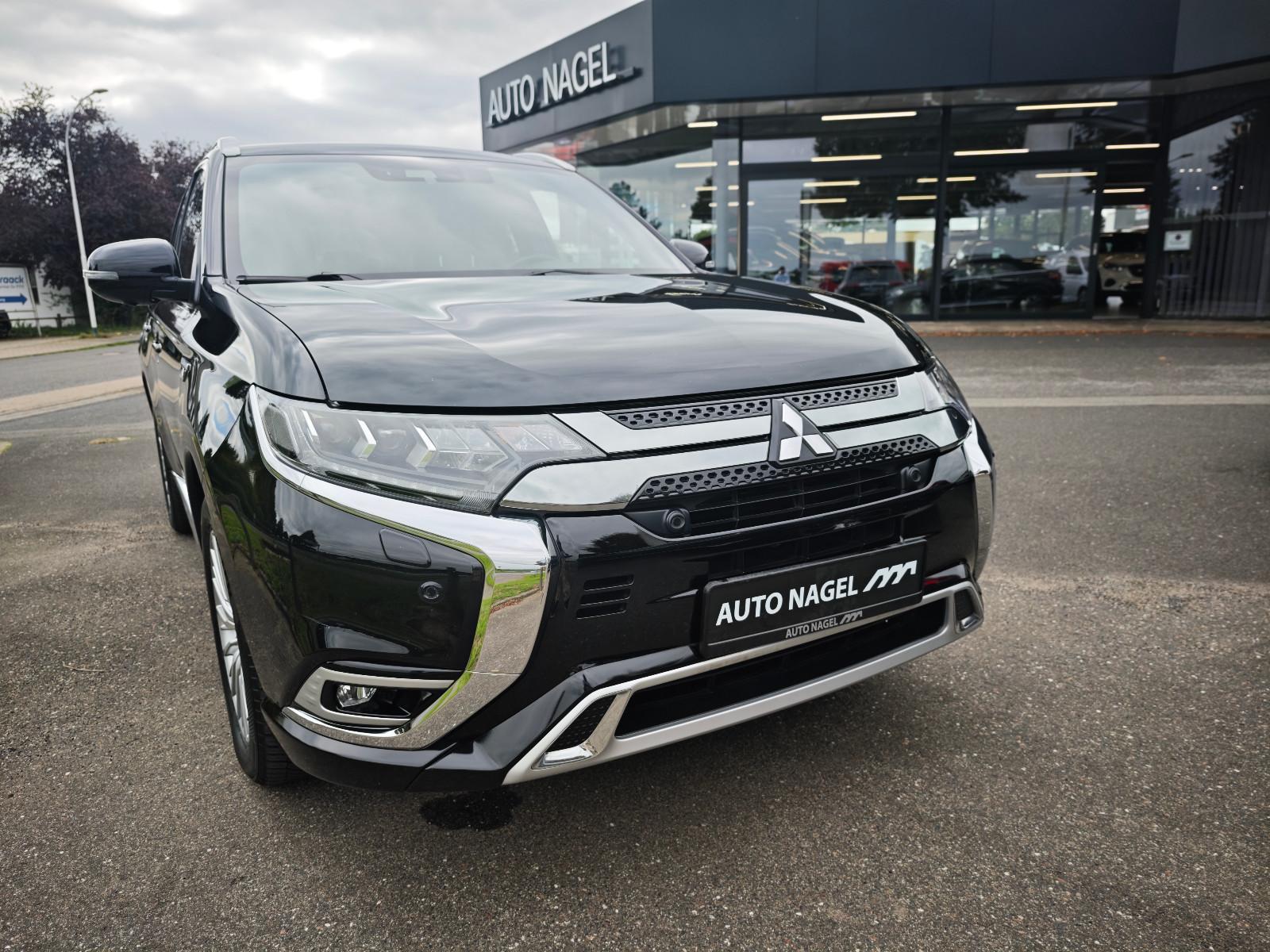 Mitsubishi Outlander PHEV Top 4WD