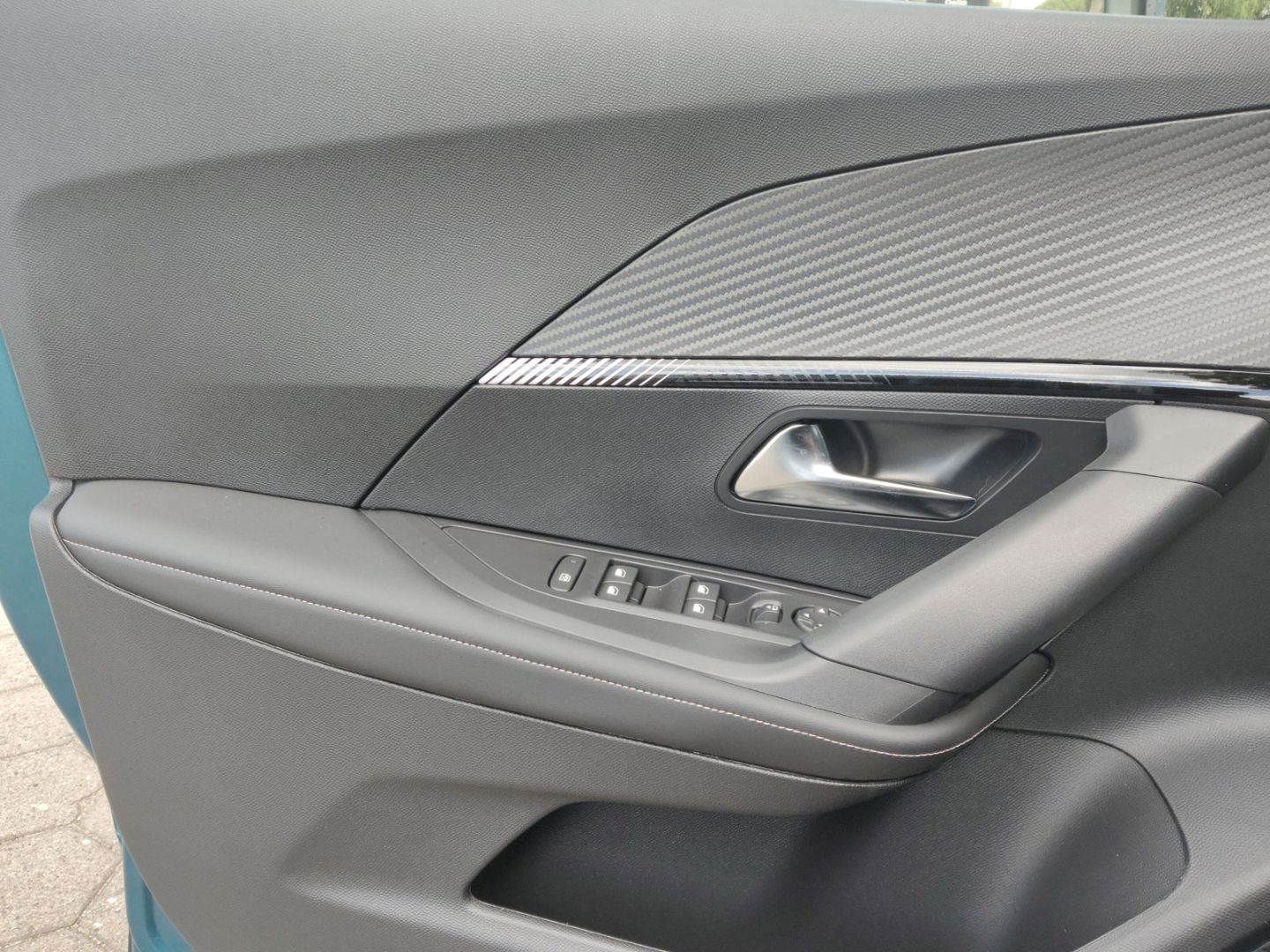 Peugeot 2008 - Bild 13