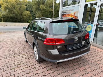 Bild 3 VW Passat Alltrack Variant Basis BMT