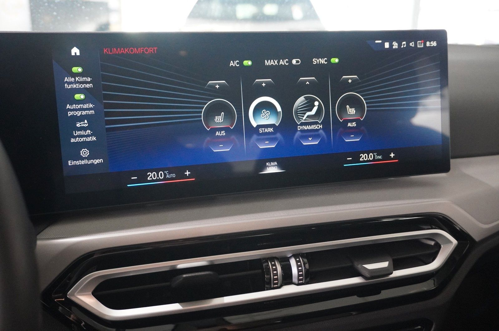 Fahrzeugabbildung BMW 320D TOURING X-DRIVE NAVI/LED/VIRTU./SHZ/DAB+
