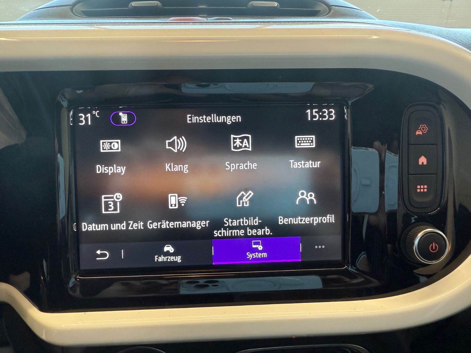 Fahrzeugabbildung Renault Twingo Techno Electric, Navi, Rückfahrkamera