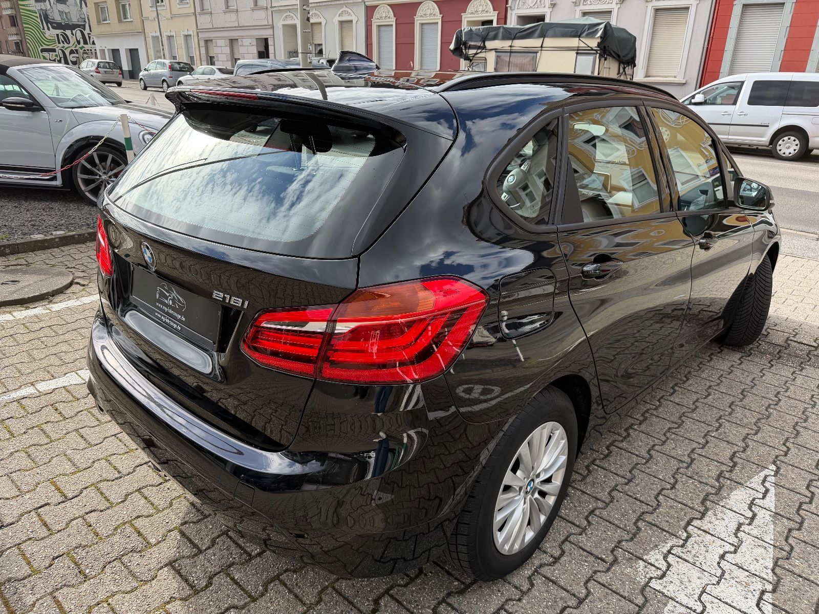 Fahrzeugabbildung BMW 218 Active Tourer NAVI LED AHK TEMPOMAT