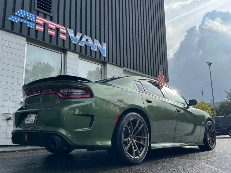 Fahrzeugabbildung Dodge Charger 2020er 6.4 SRT Scatpack Schiebedach Navi