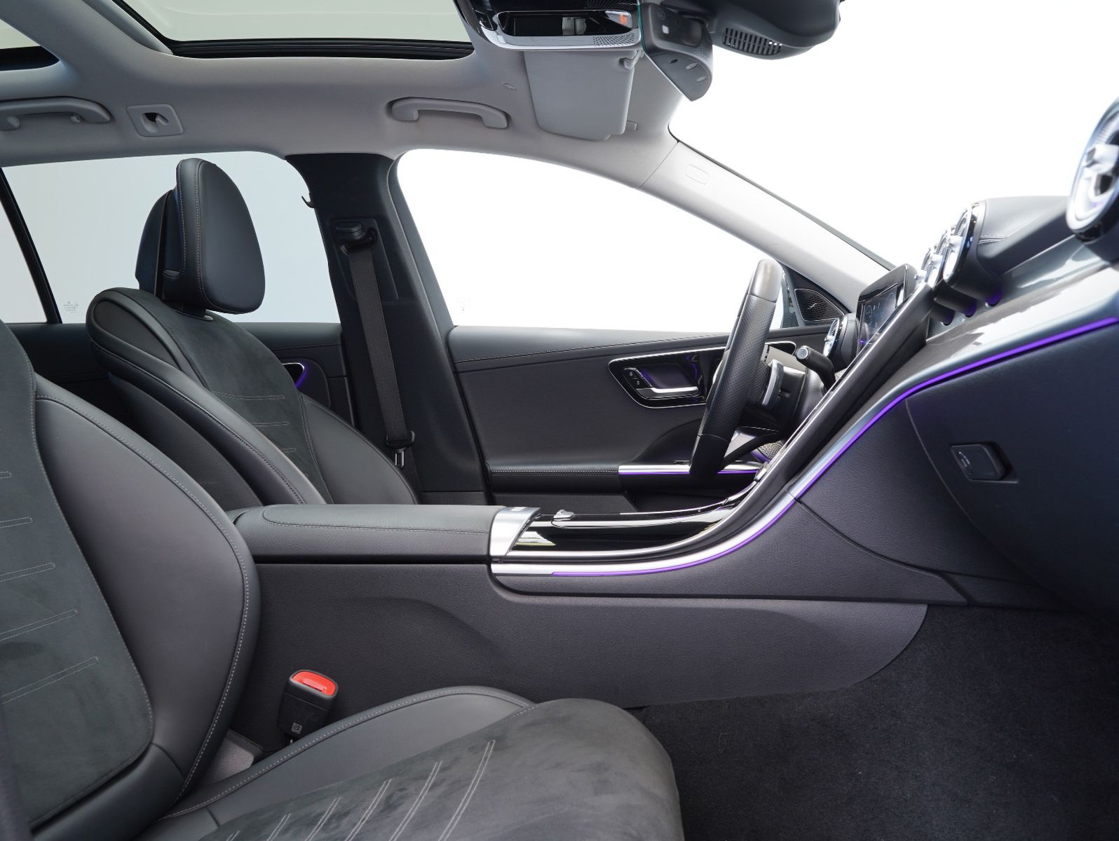 Fahrzeugabbildung Mercedes-Benz C 220 T d AMG Line DISTRONIC/PANORAMA/AHK