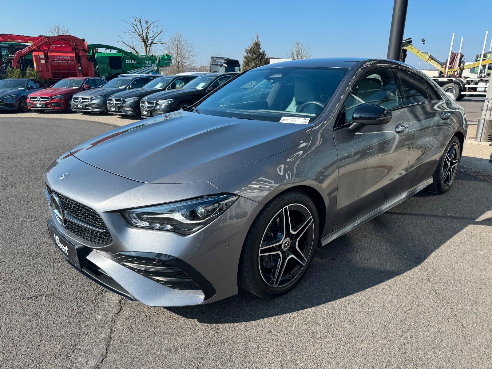 Fahrzeugabbildung Mercedes-Benz CLA 200d AMG+LederGrau+Ambiente+RFK+Night