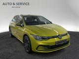 Volkswagen Golf VIII Life 1.5 TSI*ACC*AHK*NAVI*SHZ*UVM* - : Gelb