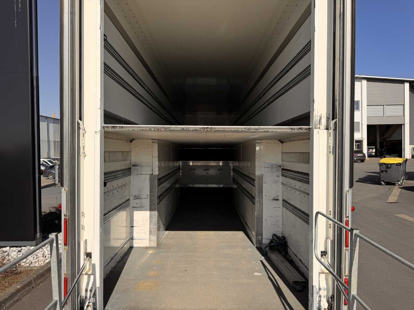 Fahrzeugabbildung Andere Zanner DSSA-36FB Doppelstock Ladebordwand