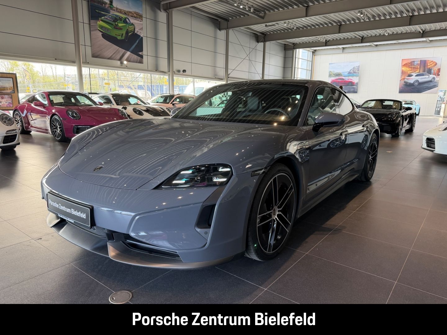 PORSCHE Taycan Turbo Clubleder HA-Lenkung Nachtsicht LED