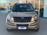 Other Mahindra XUV500 2.2 16V FWD W8 - Other: Gold