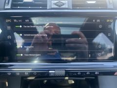 Fahrzeugabbildung DS Automobiles DS 7 BlueHDI 1.5 Opera PANORAMADACH