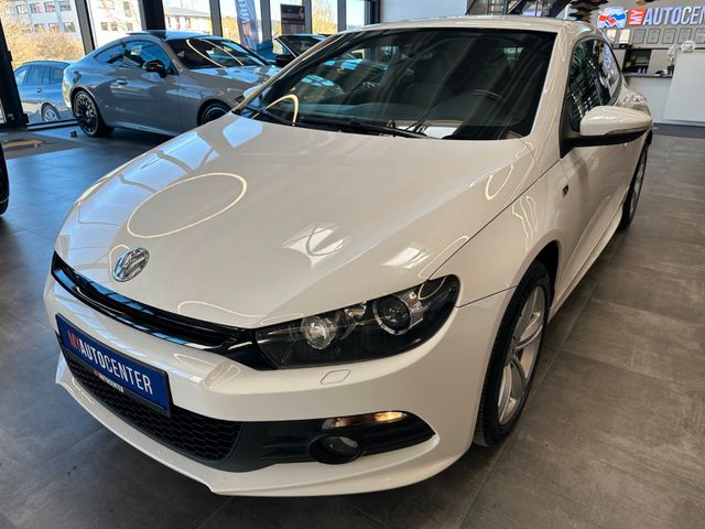 Volkswagen Scirocco 1.4 TSI *BiXenon*Navi*Sitzh*PDC*