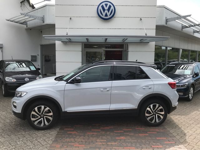 Volkswagen T-Roc 2.0 TDI DSG 4MOTION ACTIVE AHK,Navi