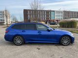 BMW 320d Touring M-Paket/Pano/Head-up/Laser Licht - BMW 320: M Paket