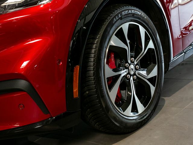 Ford Mustang Mach-E Basis AWD Stauassistent Kamera