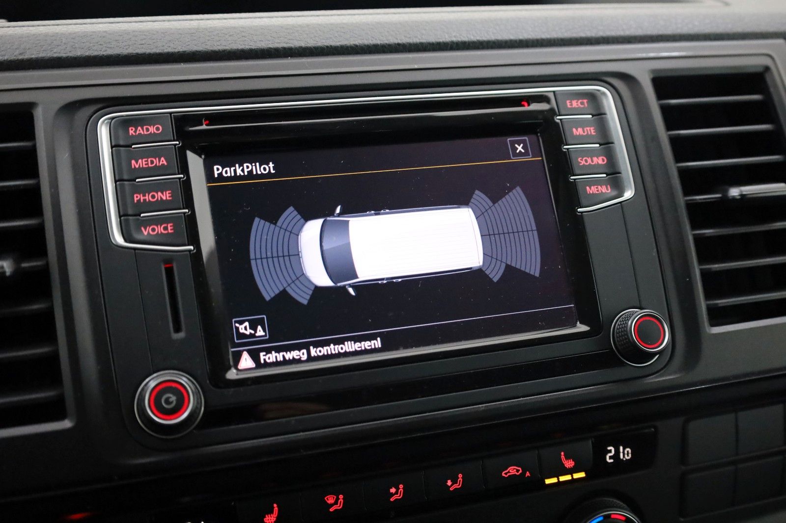 Fahrzeugabbildung Volkswagen T6 Multivan Trendline ACC,SH,PDC,AHK,Allwetter