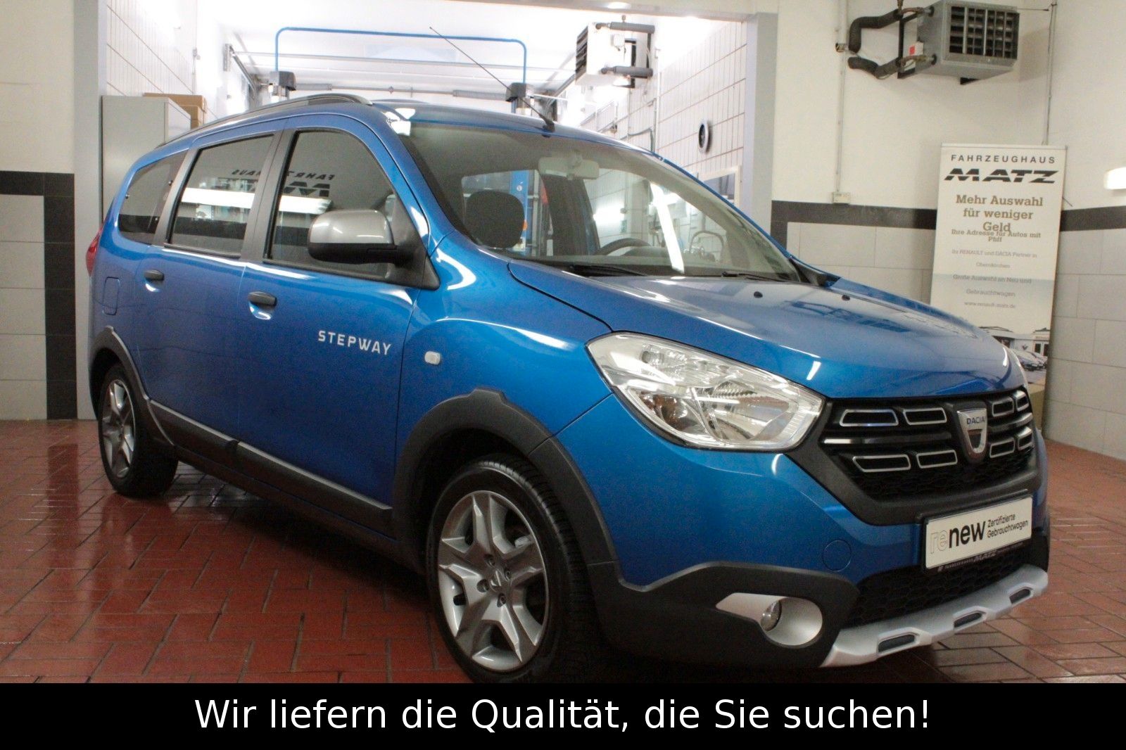 Fahrzeugabbildung Dacia Lodgy SCe 100 Stepway*7-Sitzer*Navi*