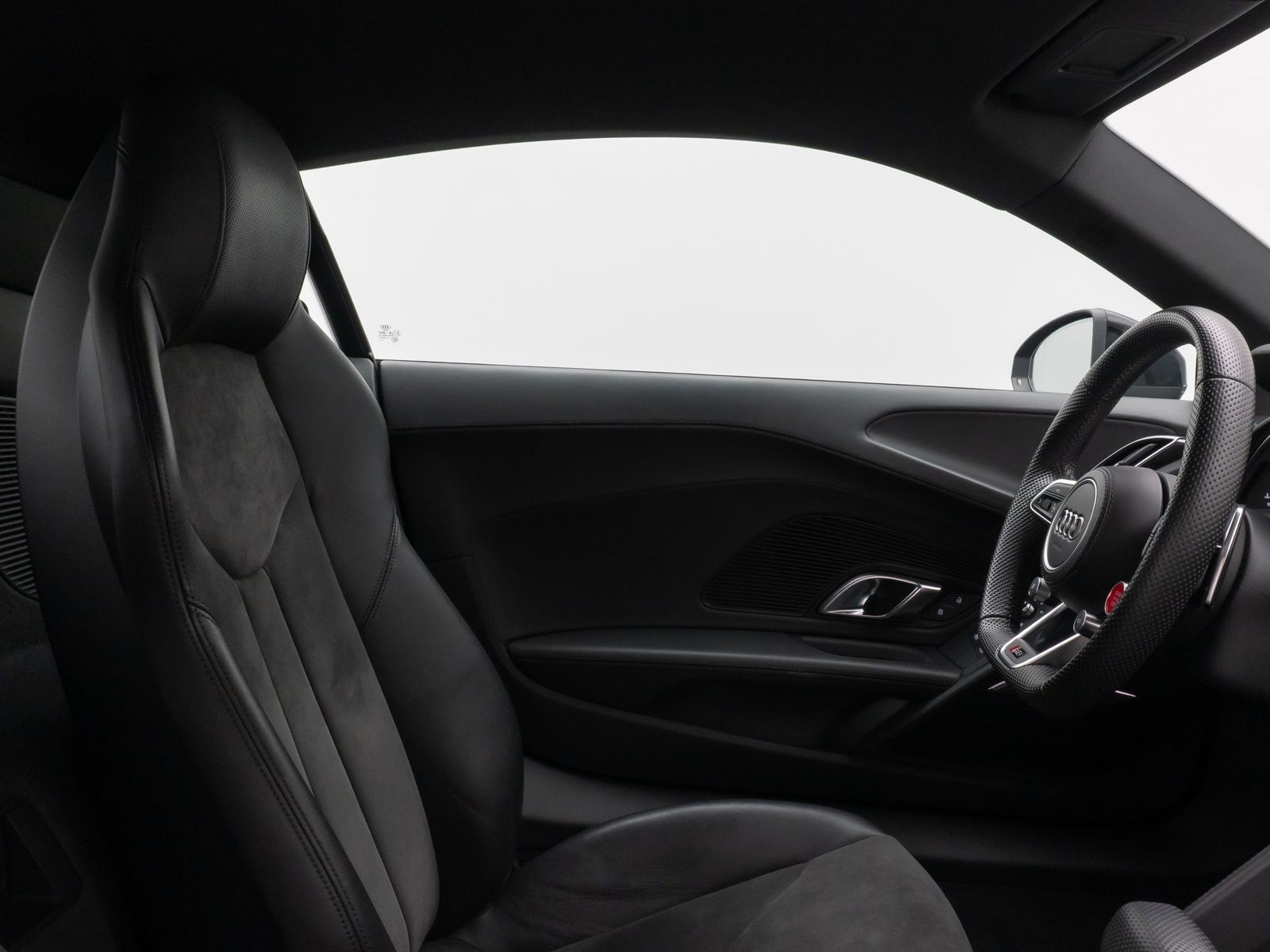 Fahrzeugabbildung Audi R8 Coupe 5.2 FSI quattro B&O ASG V3+ Capristo