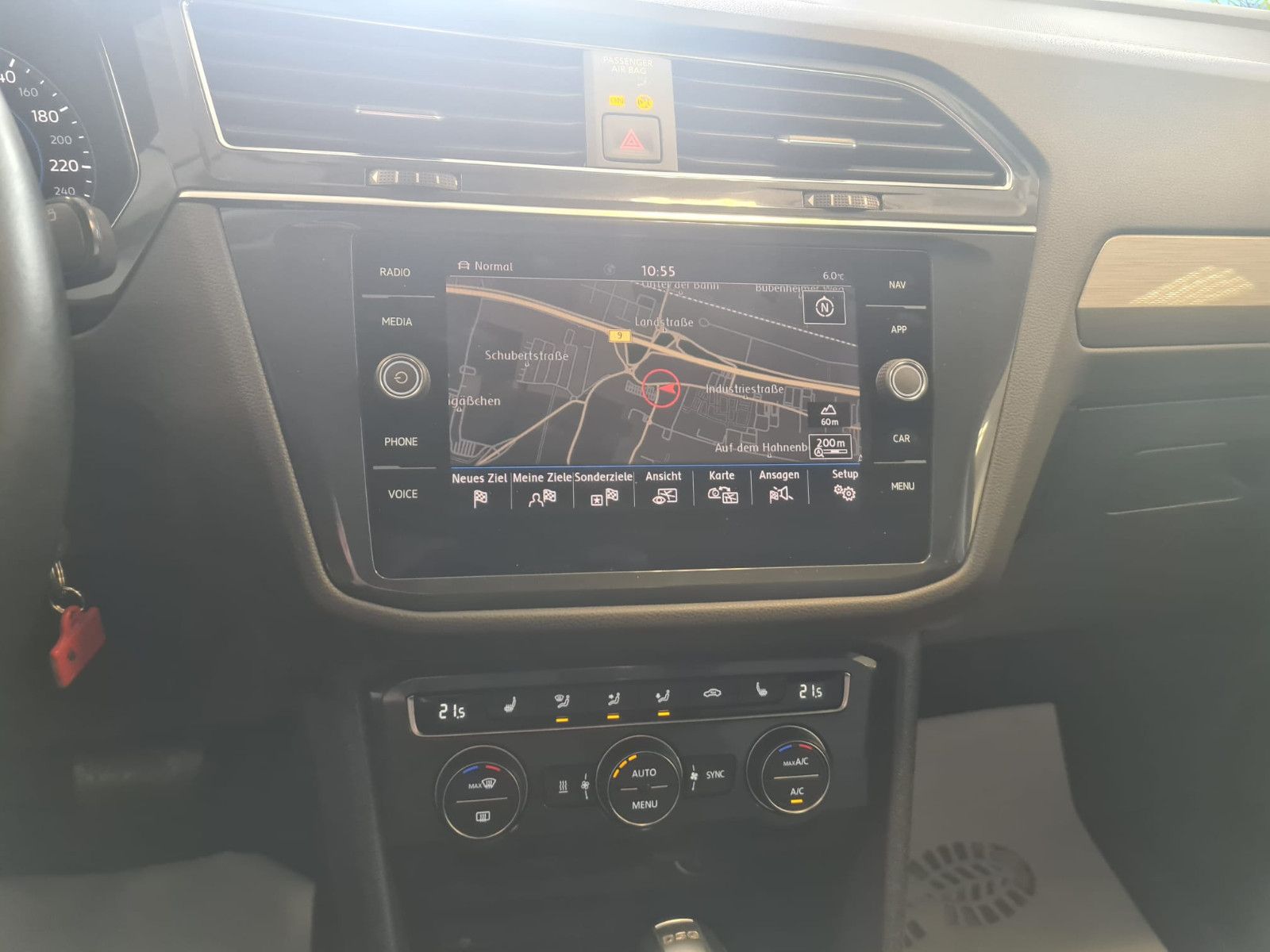 Fahrzeugabbildung Volkswagen Tiguan Allspace Comfortline 4Motion / NAVI / AHK