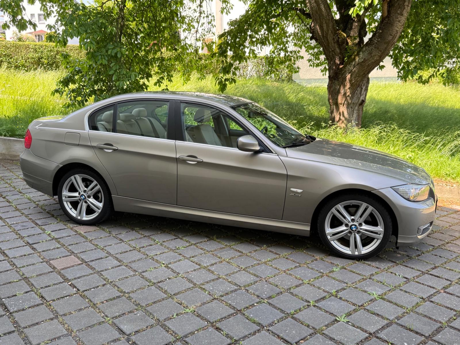 BMW 320 3 Limousine 320d xDrive! Automatik!