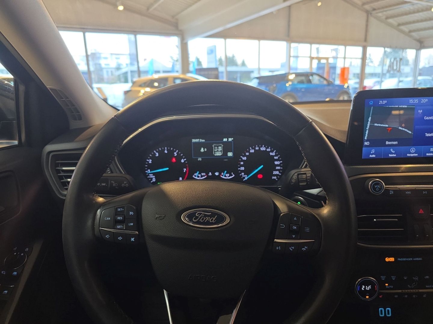 Fahrzeugabbildung Ford Focus Turnier Active GJR Navi LED Apple CarPlay