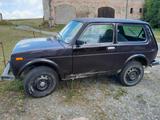Lada Niva 2121 - gebrauchte Lada Niva aus dem Jahr 2009