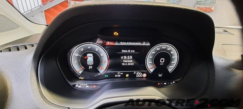 Audi Q2 Q2 35 1.5 tfsi 150 s-tronic+PACK S.LINE  imagem 2