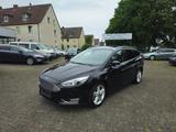 Ford Focus Turnier Titanium ZahnriemNEU*AHK*Bi-Xenon