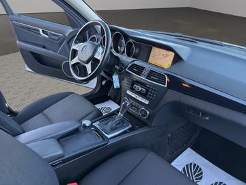 صورة مصغرة 16 لـ 2012 Mercedes-BENZ C 220