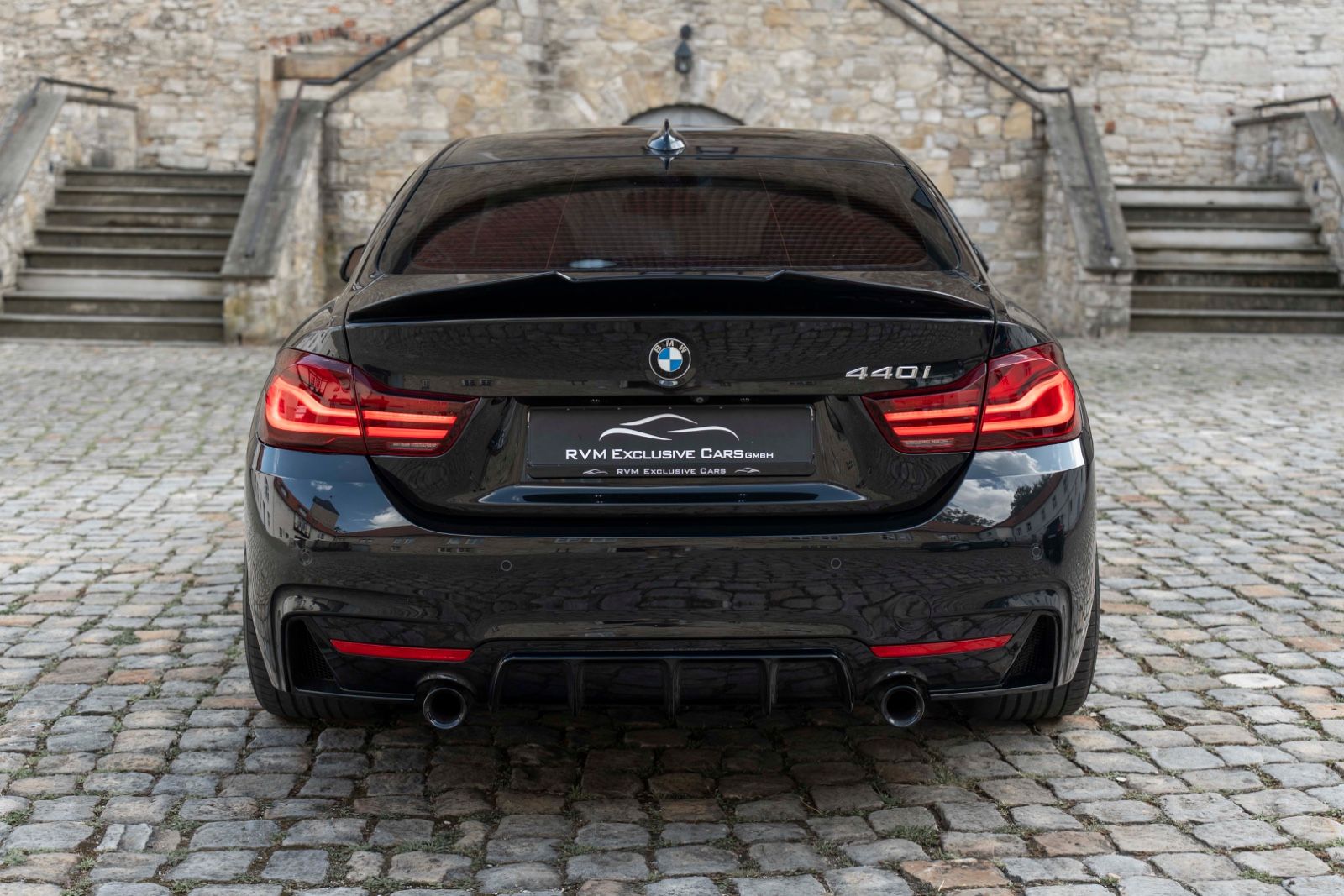 Fahrzeugabbildung BMW 440I COUPE M-PERFORMANCE H&K LED HUD KAM CARPLAY