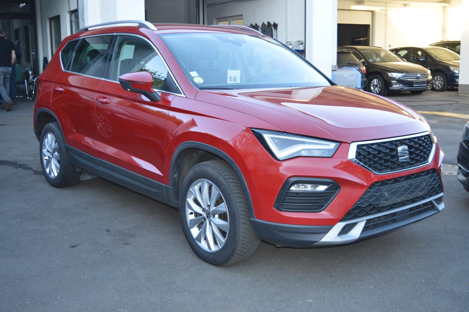 Seat Ateca Style 2.0TDI DSG*CAM*ACC*Keyless*