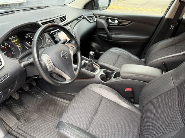 Fahrzeugabbildung Nissan Qashqai 1.6 DIG-T Tekna 6MT Allwetter*AVM*Shzg