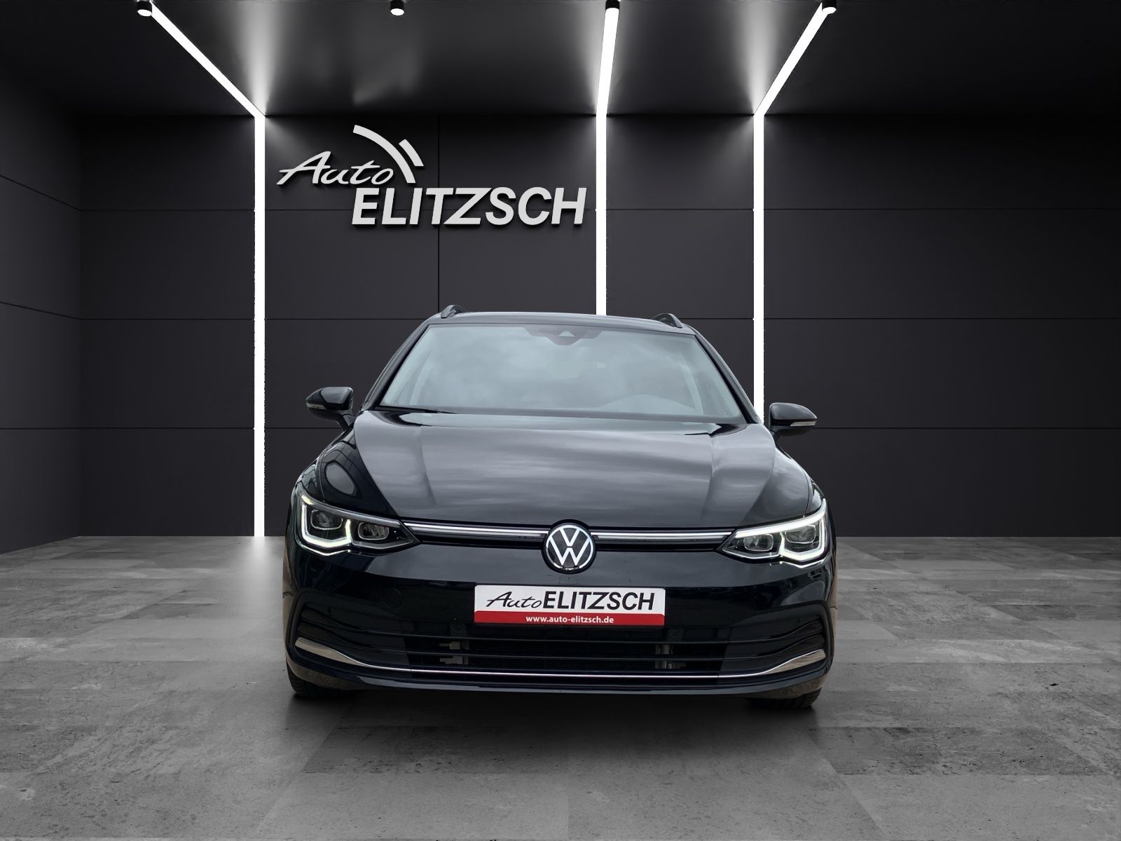 Fahrzeugabbildung Volkswagen Golf VIII Variant TDI Style DSG LED+ Navi ACC AI
