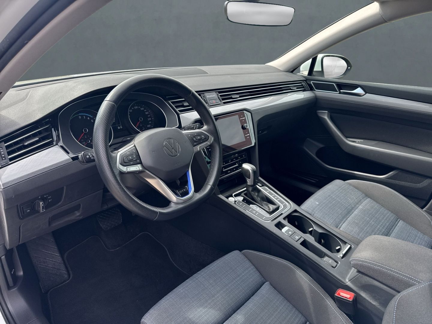 Passat Plug-In 1.4 TSI Hybrid GTE Navi Massagesi