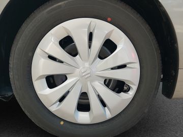 Fotografie 15 des Suzuki Swift 1.2 HYBRID MT Club