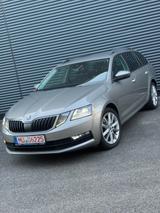 Skoda Octavia Clever 1.8 179PS/DSG/CARPLAY/SHZ/ACC/CAM - Skoda Octavia: Beige, mit Apple Carplay