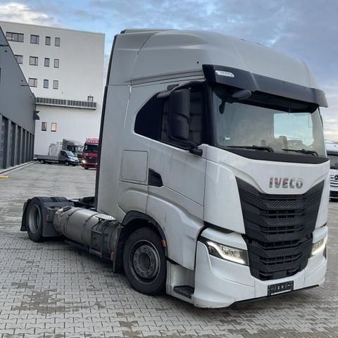 Iveco S-Way 460 Volumen-SZM, LNG, höhenver.Sattelp. M