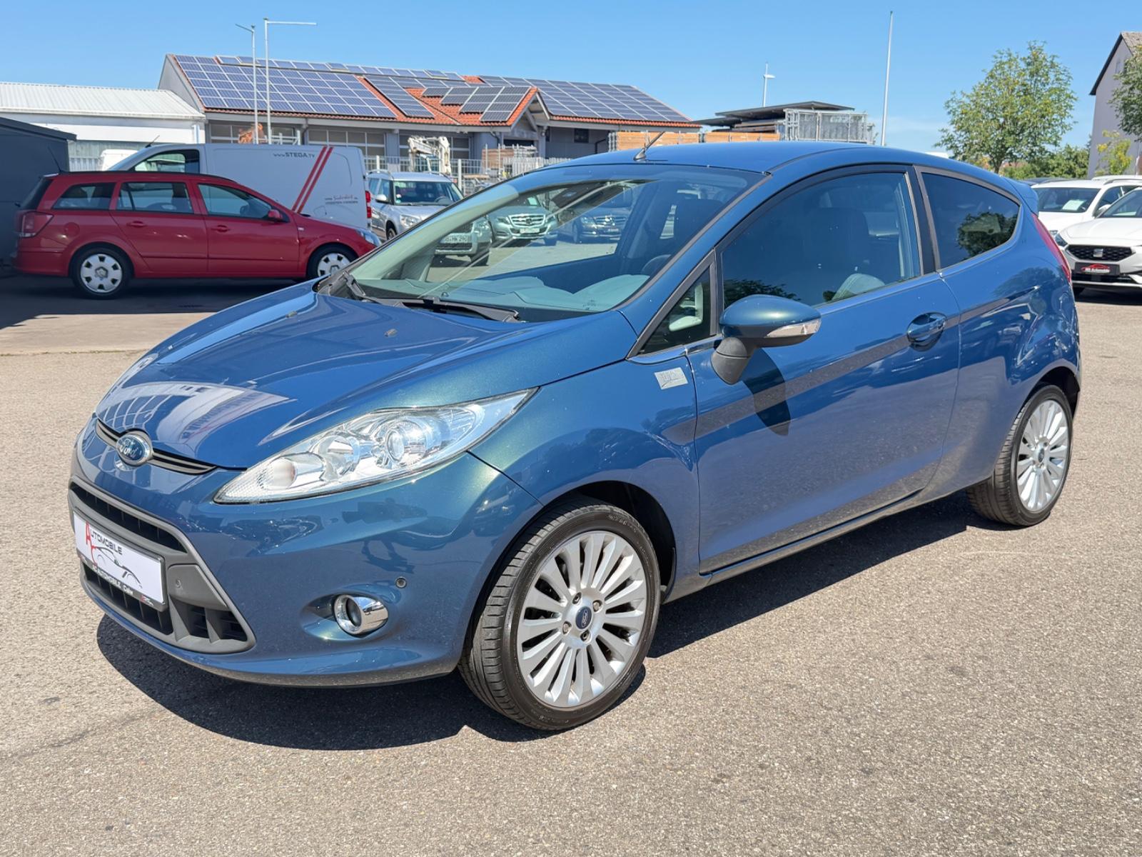 Ford Fiesta Titanium TÜV_KlimaAut_8Fach_Tempomat