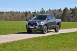 Vorschaubild Toyota Hilux 2.8 4x4 Autom. DC Comfort NESTLE OFFROAD