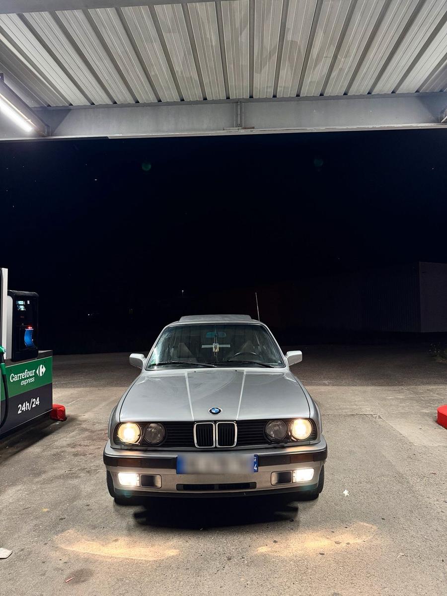 BMW 325