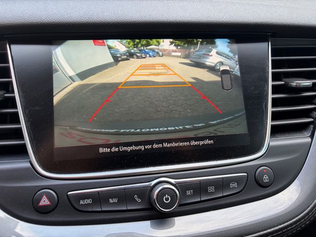 Fahrzeugabbildung Opel Grandland (X)+CarPlay+Kamera+Navi+Allw.LM+SHZ+BT